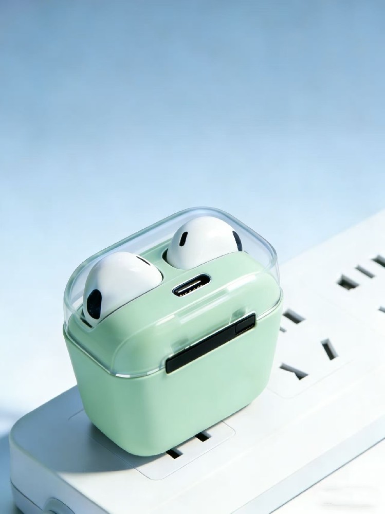 - Multi-Power 2-in-1 Earbuds Charger – Compatible with 15W/20W Input